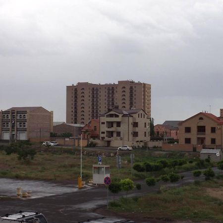 Eridana Hotel Yerevan Luaran gambar