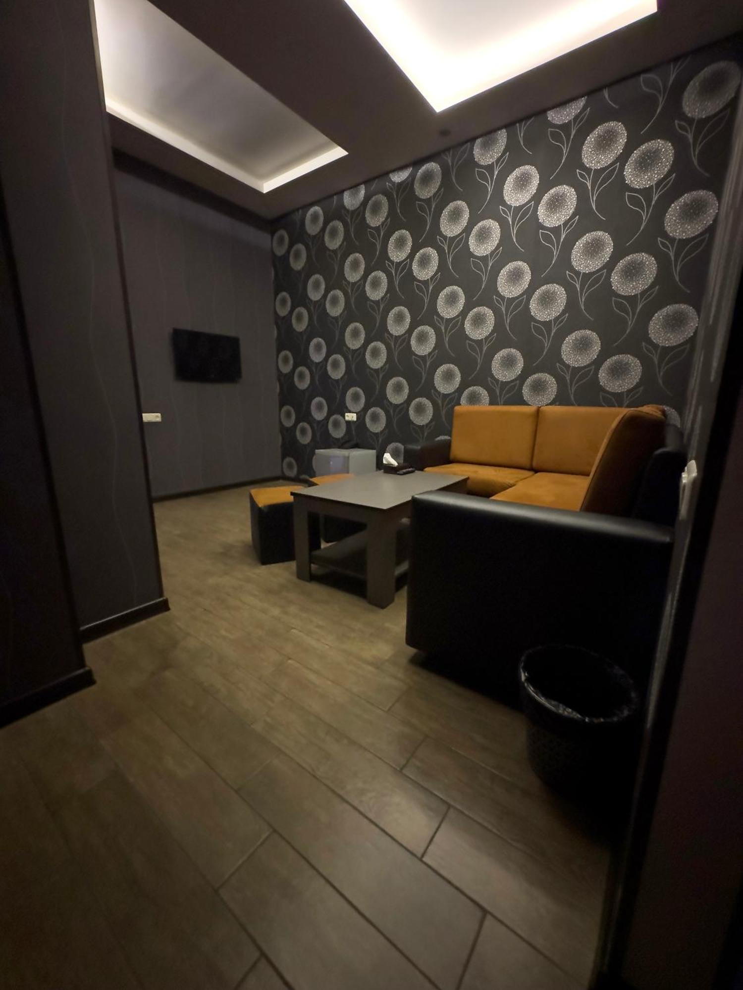 Eridana Hotel Yerevan Luaran gambar