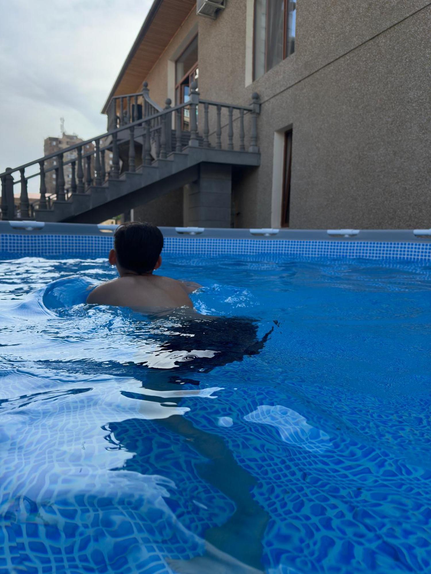 Eridana Hotel Yerevan Luaran gambar