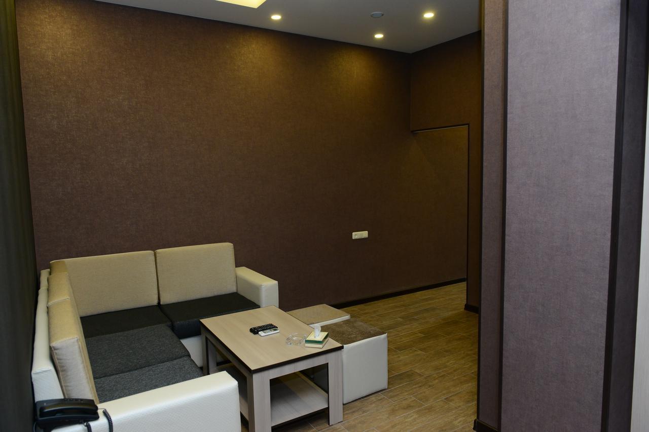 Eridana Hotel Yerevan Luaran gambar