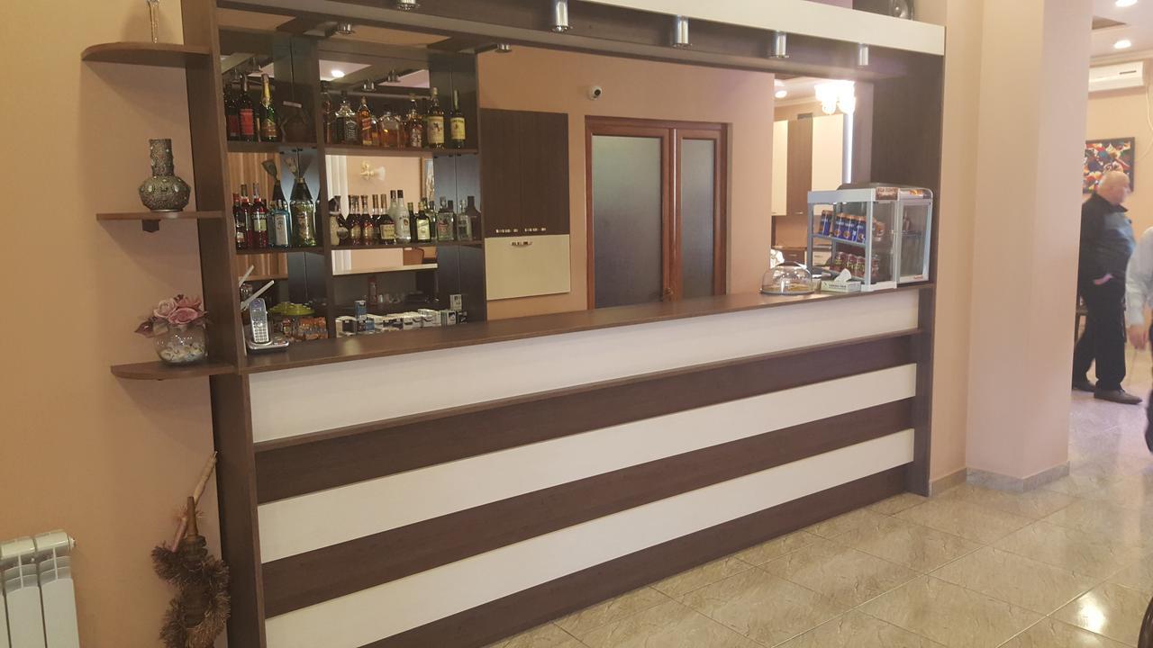 Eridana Hotel Yerevan Luaran gambar