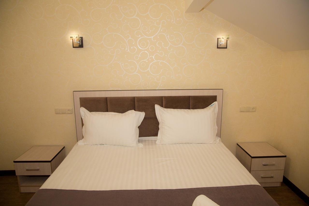 Eridana Hotel Yerevan Luaran gambar
