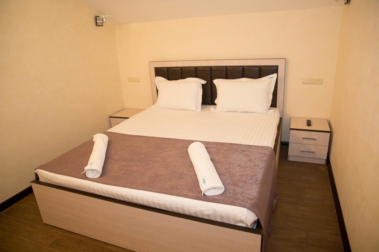Eridana Hotel Yerevan Luaran gambar