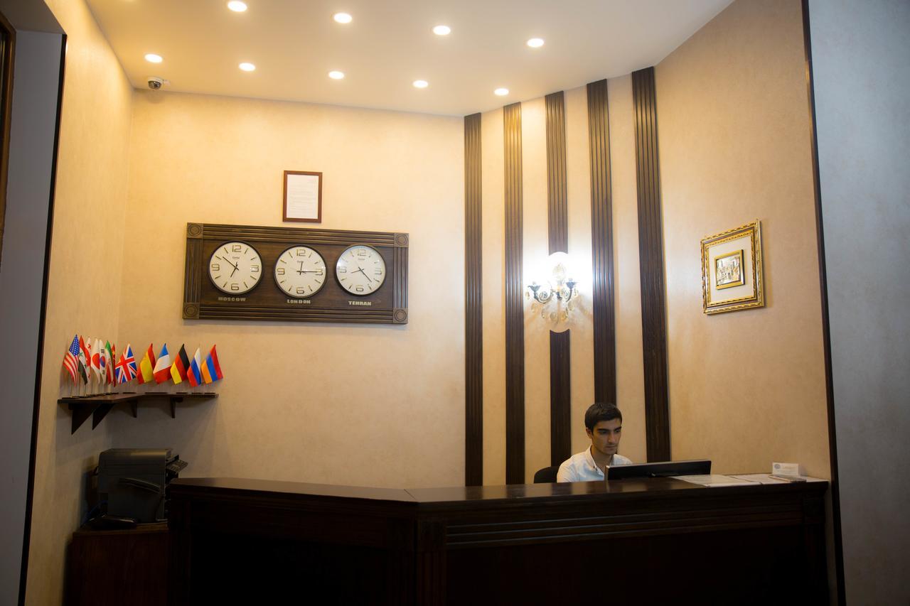 Eridana Hotel Yerevan Luaran gambar