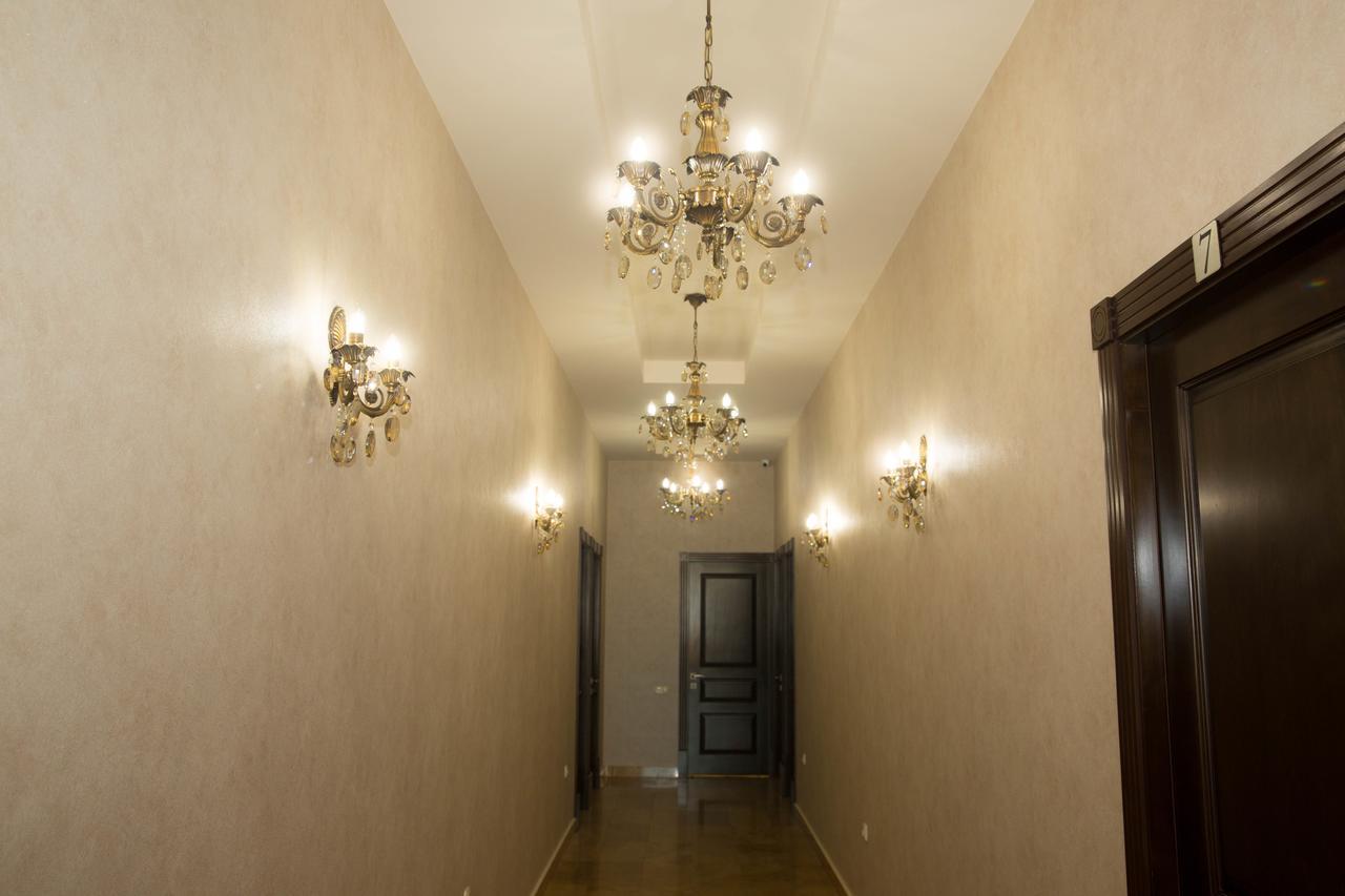 Eridana Hotel Yerevan Luaran gambar