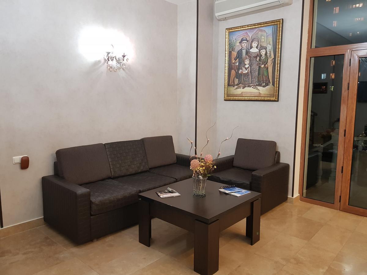Eridana Hotel Yerevan Luaran gambar